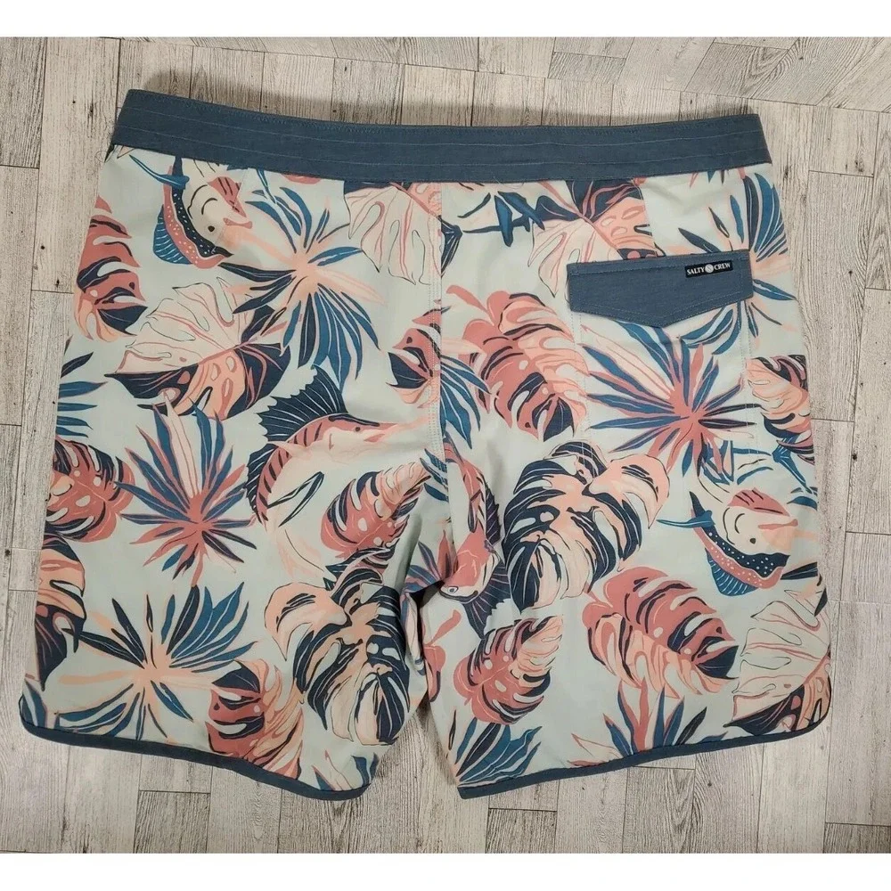 Salty Crew Men's Boardshorts Size 38 Swim Shorts Leaf Print Quick Dry NEW